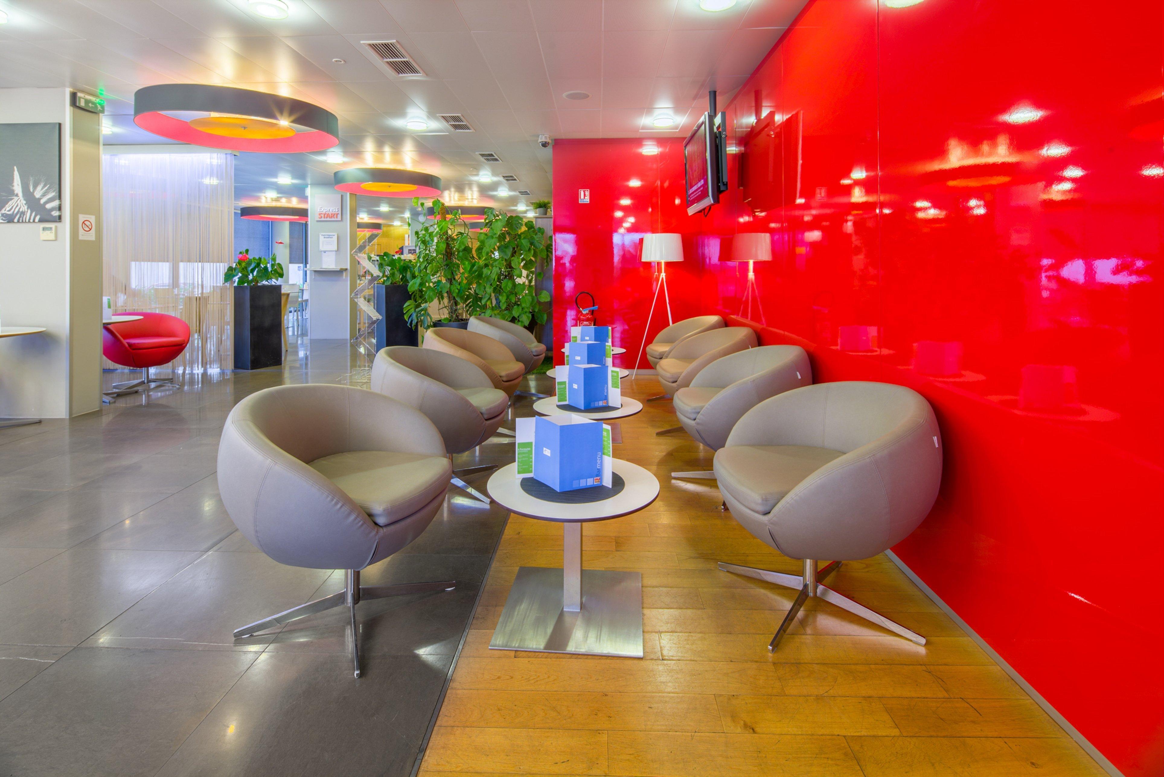 Holiday Inn Express Saint-Nazaire By Ihg Экстерьер фото